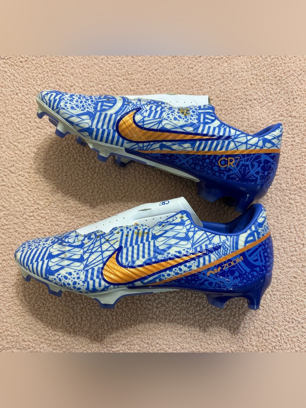 Nike Kids Blue & Gold Graphic Soccer Cleats